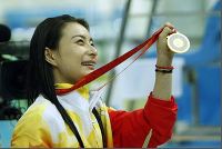 17日夜に行われた女子3m飛板飛込み決勝で、中国の郭晶晶選手が金メダルを獲得.jpg